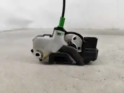 Автозапчастина б/у замок передній праві двері для opel adam (m13) 1.4 посилання на oem iam 13579523  