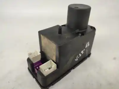 Second-hand car spare part central locking pump for audi a4 b5 avant (8d5) 1.9 tdi oem iam references 4a0862257j  