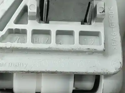 Pezzo di ricambio per auto di seconda mano maniglia a soffitto per seat leon st (5f8) 1.6 tdi riferimenti oem iam 5f0857607a  