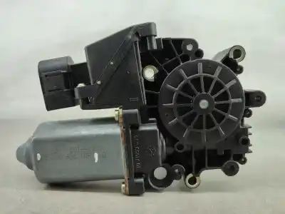 Second-hand car spare part rear right window motor for audi a4 avant (8d5, b5) 113 m/380 gasóleo 1998 5p oem iam references 8d0959802e