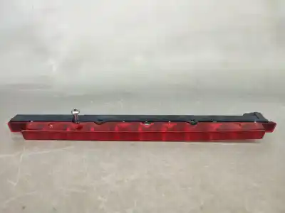 Автозапчасти б/у ЦЕНТРАЛЬНЫЙ СТОП-СИГНАЛ за AUDI A4 AVANT (8D5, B5)  ссылки OEM IAM 8D9945097B  