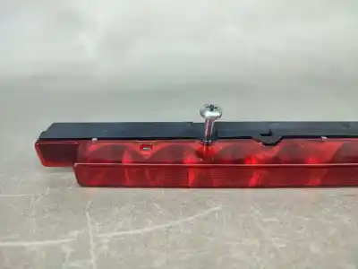 Автозапчасти б/у центральный стоп-сигнал за audi a4 avant (8d5, b5) 113 m/380 gasóleo 1998 5p ссылки oem iam 8d9945097b  