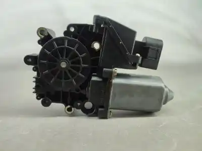 Автозапчастина б/у двиг скла задне ліво для audi a4 b5 avant (8d5) 1.9 tdi посилання на oem iam 114188113  