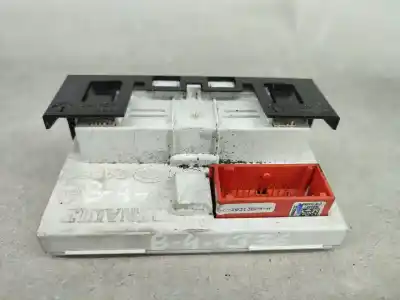 Pièce détachée automobile d'occasion écran multifonctions pour renault megane ii sedán (lm0/1_) 1.5 dci (lm02 lm13 lm2a) références oem iam 8200107839b   Pièce détachée automobile d'occasion écran multifonctions pour renault megane ii sedán (lm0/1_) 1.5 dci (lm02 lm13 lm2a) références oem iam 8200107839b