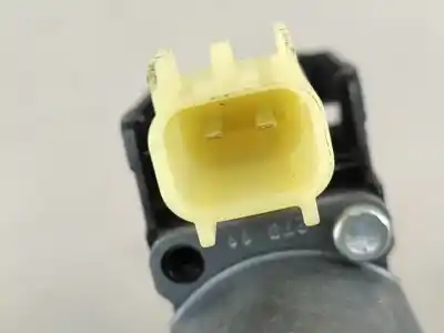 Автозапчасти б/у мотор стекла переднего правого за ford fiesta vi (cb1, ccn) 1.25 ссылки oem iam 8a6114553a   Автозапчасти б/у мотор стекла переднего правого за ford fiesta vi (cb1, ccn) 1.25 ссылки oem iam 8a6114553a