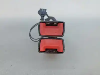 Автозапчастина б/у задній центральний гачок для skoda octavia iii break (5e5) 1528 ak gasóleo 2015 5p посилання на oem iam 8v0857739qvz