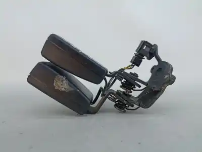 Автозапчастина б/у задній центральний гачок для skoda octavia iii break (5e5) 1528 ak gasóleo 2015 5p посилання на oem iam 8v0857739qvz  