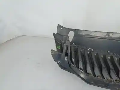 Автозапчастина б/у передня решіта для skoda octavia iii break (5e5) 1528 ak gasóleo 2015 5p посилання на oem iam 5e0853653  