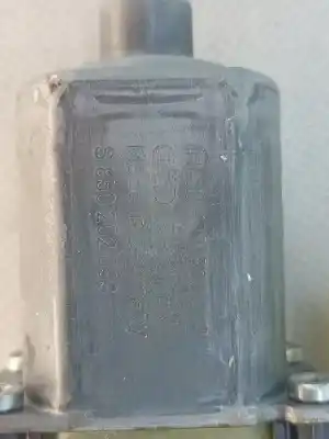 Автозапчасти б/у мотор переднего левого стекла за skoda octavia iii break (5e5) 1528 ak gasóleo 2015 5p ссылки oem iam 5q0959801b  