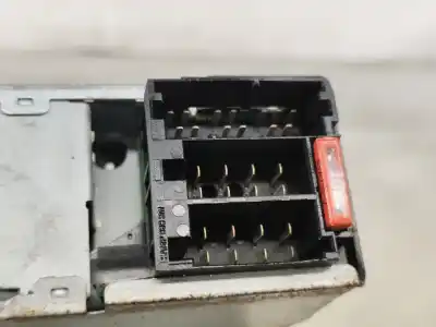 Pezzo di ricambio per auto di seconda mano impianto audio / radio cd per opel corsa c (x01) 1.2/1.0 gasolina riferimenti oem iam 13122932  