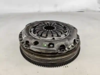 Second-hand car spare part clutch kit for opel astra h caravan (l35) 1.7 cdti (l35) gasóleo 2005 5p oem iam references 123045010 Second-hand car spare part clutch kit for opel astra h caravan (l35) 1.7 cdti (l35) gasóleo 2005 5p oem iam references 123045010