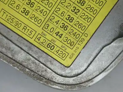 Peça sobressalente para automóvel em segunda mão tampa de combustível externa por audi a4 b5 (8d2) 1.9 tdi referências oem iam 8d5809905  