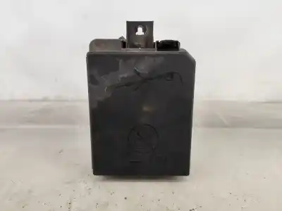 Peça sobressalente para automóvel em segunda mão caixa de fusíveis e relés por opel adam (m13) 1.4 referências oem iam 39071624