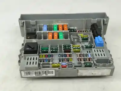 Peça sobressalente para automóvel em segunda mão caixa de fusíveis e relés por bmw 3 touring (e91) 325 d referências oem iam 690662102