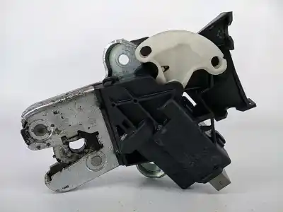 Second-hand car spare part trunk lock for audi a4 b7 (8ec) 2.0 tdi oem iam references 4f5827505  