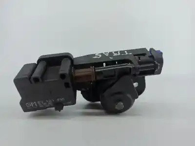 Автозапчастина б/у циліндр задніх дверей для opel corsa c (x01) 1.2 (f08 f68) посилання на oem iam 90534783  