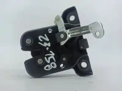 Second-hand car spare part trunk lock for audi a4 b5 avant (8d5) 1.9 tdi oem iam references   