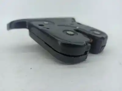 Second-hand car spare part trunk lock for audi a4 b5 avant (8d5) 1.9 tdi oem iam references   
