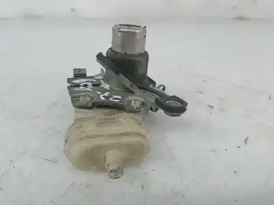 Автозапчастина б/у циліндр задніх дверей для audi a4 b5 (8d2) 1.9 tdi посилання на oem iam 8d0862055  