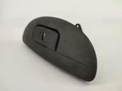 Second-hand car spare part tailgate lock for renault scénic i veículo multiuso (ja0/1_, fa0_) 1.4 i oem iam references   