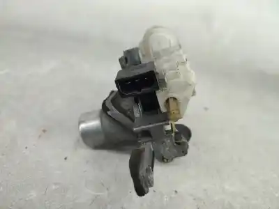 Pièce détachée automobile d'occasion serrure de coffre hayon arrière pour audi a4 b5 (8d2) 1.9 tdi références oem iam 8d0862055  