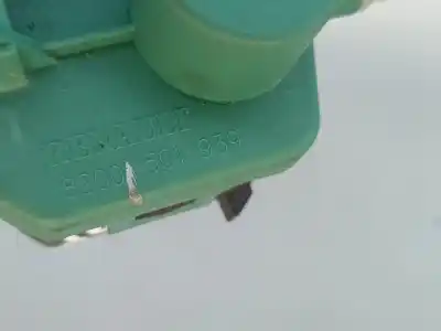 Автозапчасти б/у мотор регулировки фар за renault twingo iii (bcm_) 0.9 tce 90 ссылки oem iam 8200501939  