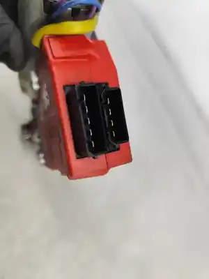 Автозапчастина б/у електричний двиг на дах для audi a3 (8l1) 1.9 tdi посилання на oem iam 8d9959591a   Автозапчастина б/у електричний двиг на дах для audi a3 (8l1) 1.9 tdi посилання на oem iam 8d9959591a