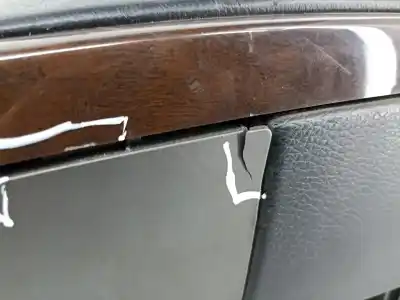 Second-hand car spare part center armrest for bmw 7 (e65, e66, e67) 730 d oem iam references 7011600  