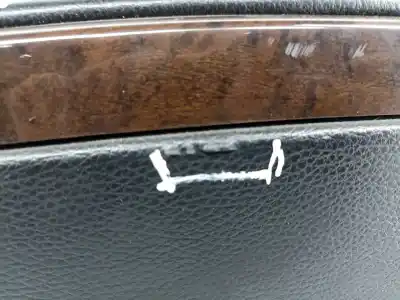 Second-hand car spare part center armrest for bmw 7 (e65, e66, e67) 730 d oem iam references 7011600  