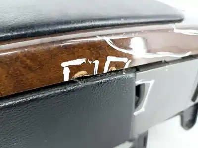 Second-hand car spare part center armrest for bmw 7 (e65, e66, e67) 730 d oem iam references 7011600  