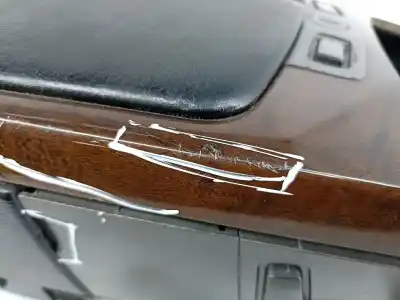 Second-hand car spare part center armrest for bmw 7 (e65, e66, e67) 730 d oem iam references 7011600  