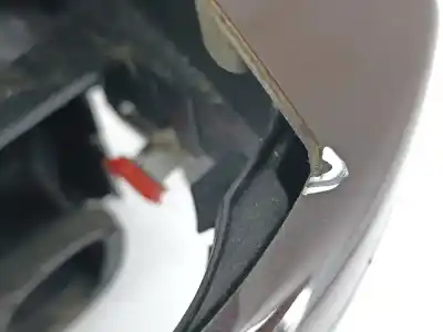 Second-hand car spare part center armrest for bmw 7 (e65, e66, e67) 730 d oem iam references 7011600  