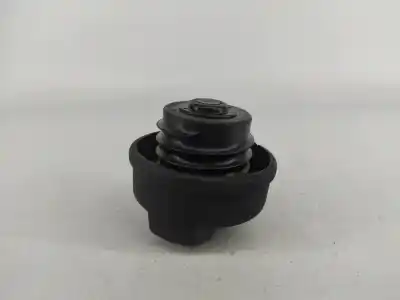 Автозапчасти б/у крышка бензобака за audi a4 b5 (8d2) 1.9 tdi ссылки oem iam   