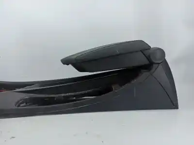 Second-hand car spare part center armrest for bmw 3 touring (e91) 320 d oem iam references 