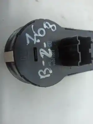 Piesă de schimb auto la mâna a doua control multifunctional pentru opel corsa d (s07) 1.3 cdti (l08 l68) referințe oem iam 13310334  