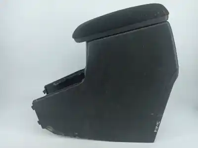 Автозапчасти б/у ЦЕНТРАЛЬНЫЙ ПОДЛОКОТНИК за TOYOTA AURIS (_E15_) 1.4 D-4D (NDE150_) ссылки OEM IAM   