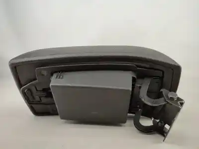 Автозапчастина б/у центральний подлокник для ford s-max (wa6) 2.0 tdci посилання на oem iam 6m21r044c82a  