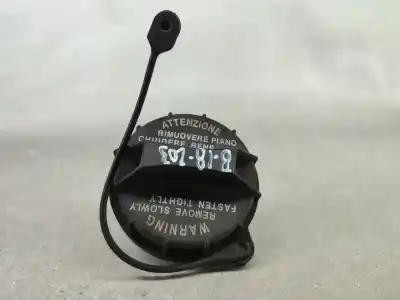 Автозапчасти б/у наружная крышка топлива за hyundai i20 ii (gb, ib) 1.2 ссылки oem iam 