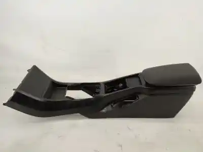 Автозапчастина б/у центральний подлокник для volvo v40 hatchback (525) d2 посилання на oem iam 