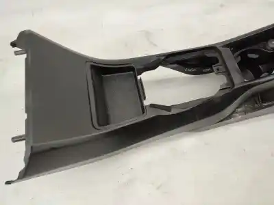 Автозапчастина б/у центральний подлокник для volvo v40 hatchback (525) d2 посилання на oem iam   