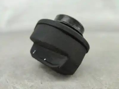 Автозапчасти б/у наружная крышка топлива за audi a4 avant (8d5, b5) 113 m/380 gasóleo 1998 5p ссылки oem iam 1h0201553b  