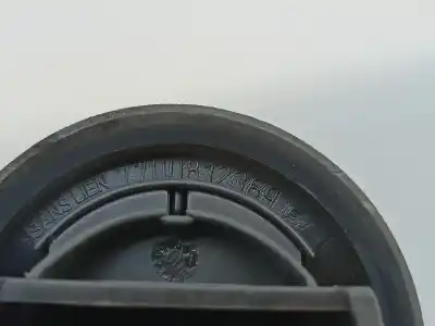 Pièce détachée automobile d'occasion bouchon de carburant extérieur pour renault megane scenic (ja0/1_) 1.4 i (ja0e) références oem iam 7700431898a  