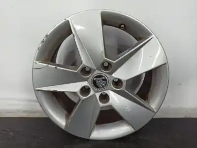 Автозапчастина б/у ШИНА для SKODA OCTAVIA COMBI (5E5)  Посилання на OEM IAM 5E0601025H  
