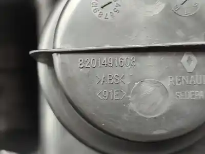 Автозапчасти б/у центральный подлокотник за renault twingo iii (bcm_) 0.9 tce 90 ссылки oem iam 8201491608  