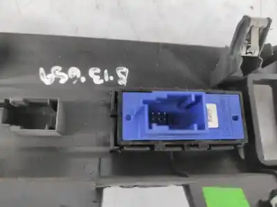 Автозапчасти б/у многофункциональное управление за peugeot 308 sw ii (lc_, lj_, lr_, lx_, l4_) 1.6 hdi / bluehdi 115 (lcbhxm lcbhxt) ссылки oem iam 9807240977  