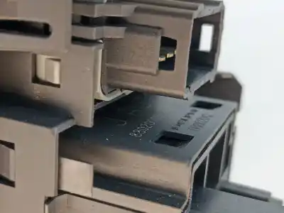 Second-hand car spare part multifunction switch for renault megane ii sedán (lm0/1_) 1.5 dci (lm1e) oem iam references 8200079020   Second-hand car spare part multifunction switch for renault megane ii sedán (lm0/1_) 1.5 dci (lm1e) oem iam references 8200079020