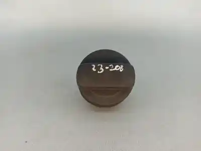 Pièce détachée automobile d'occasion bouchon de carburant extérieur pour audi a4 b5 (8d2) 1.8 t références oem iam 191201553a Pièce détachée automobile d'occasion bouchon de carburant extérieur pour audi a4 b5 (8d2) 1.8 t références oem iam 191201553a