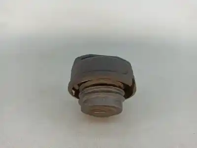 Pièce détachée automobile d'occasion bouchon de carburant extérieur pour audi a4 b5 (8d2) 1.8 t références oem iam 191201553a  