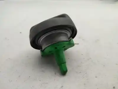 Second-hand car spare part outer fuel cap for bmw 1 coupé (e82) 118 d oem iam references   