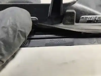 Автозапчастина б/у центральна консоль для jaguar i-pace (x590) ev400 awd посилання на oem iam j9d3045e66a  